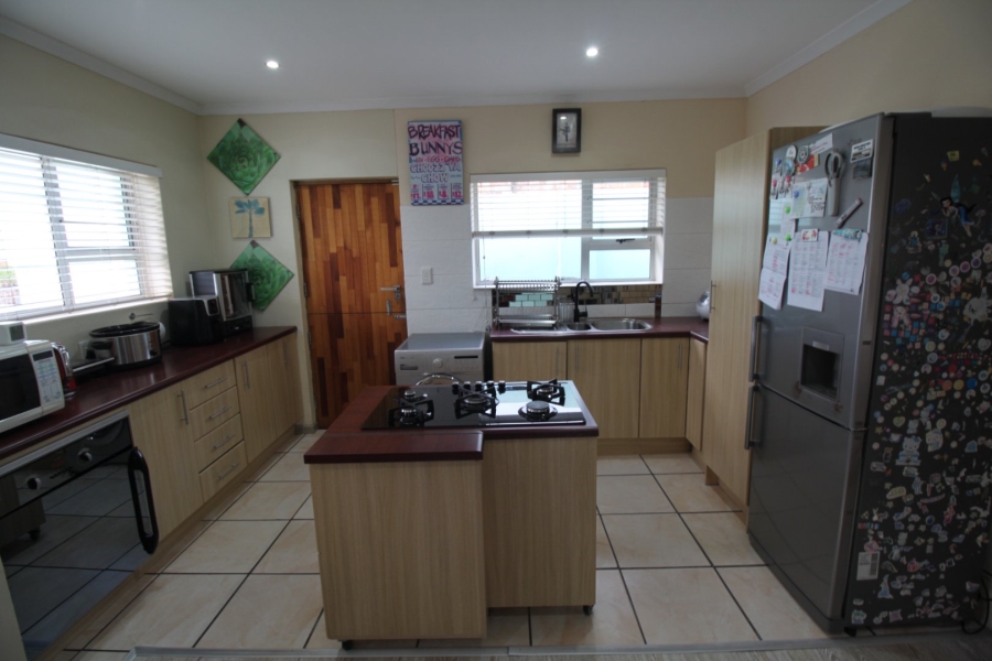 3 Bedroom Property for Sale in Bethelsdorp Eastern Cape